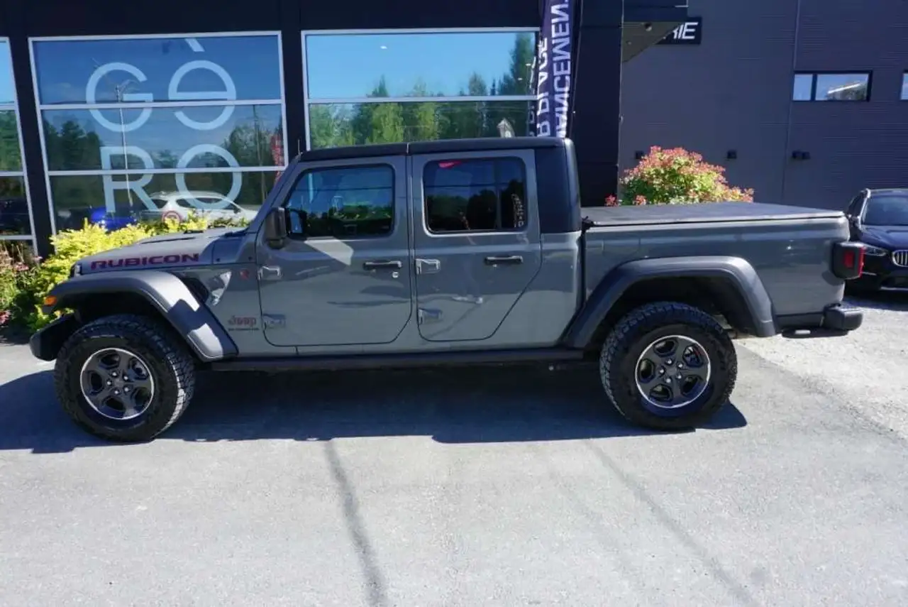 2023 Jeep Gladiator
