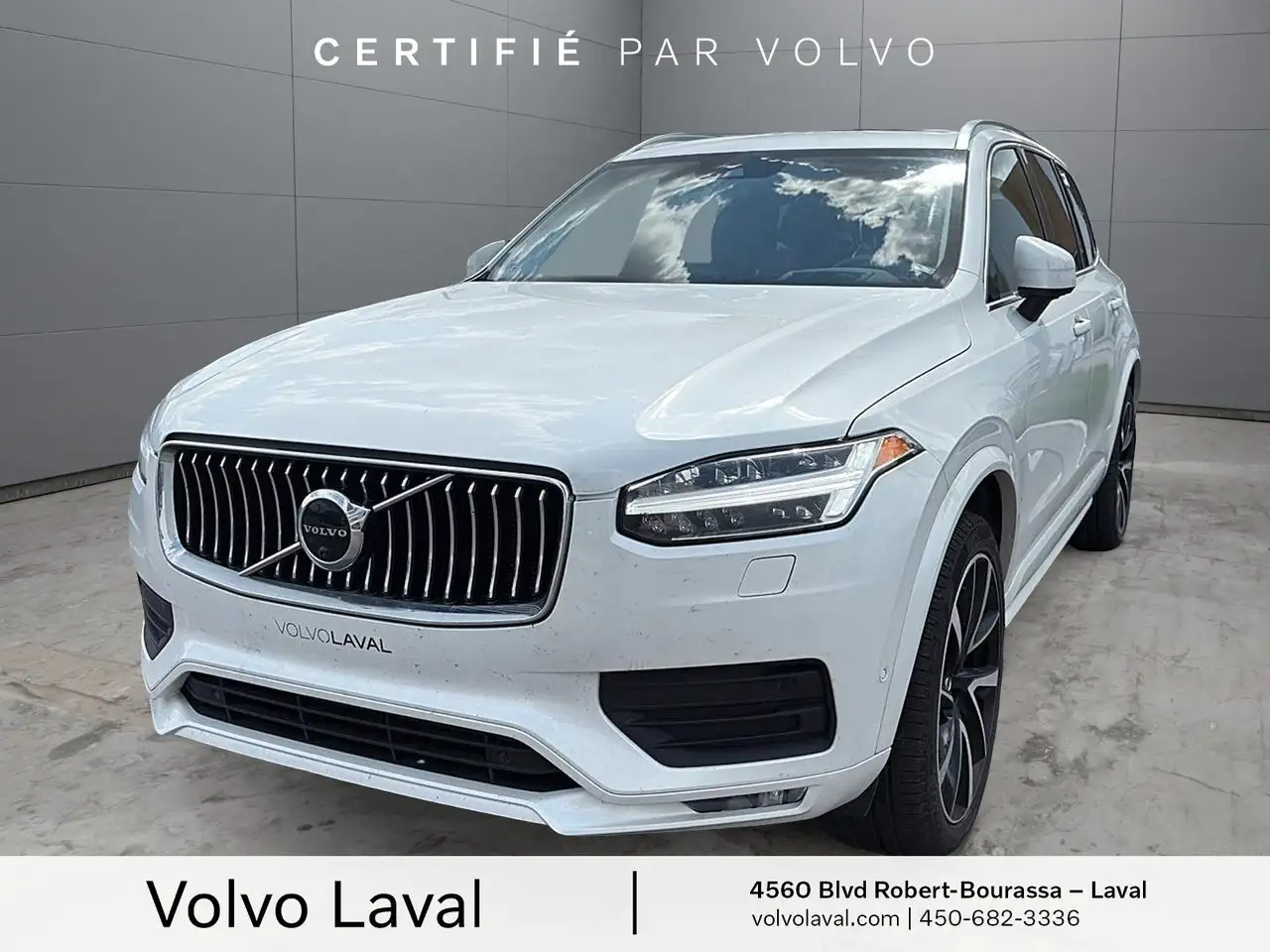 2022 Volvo XC90 Momentum