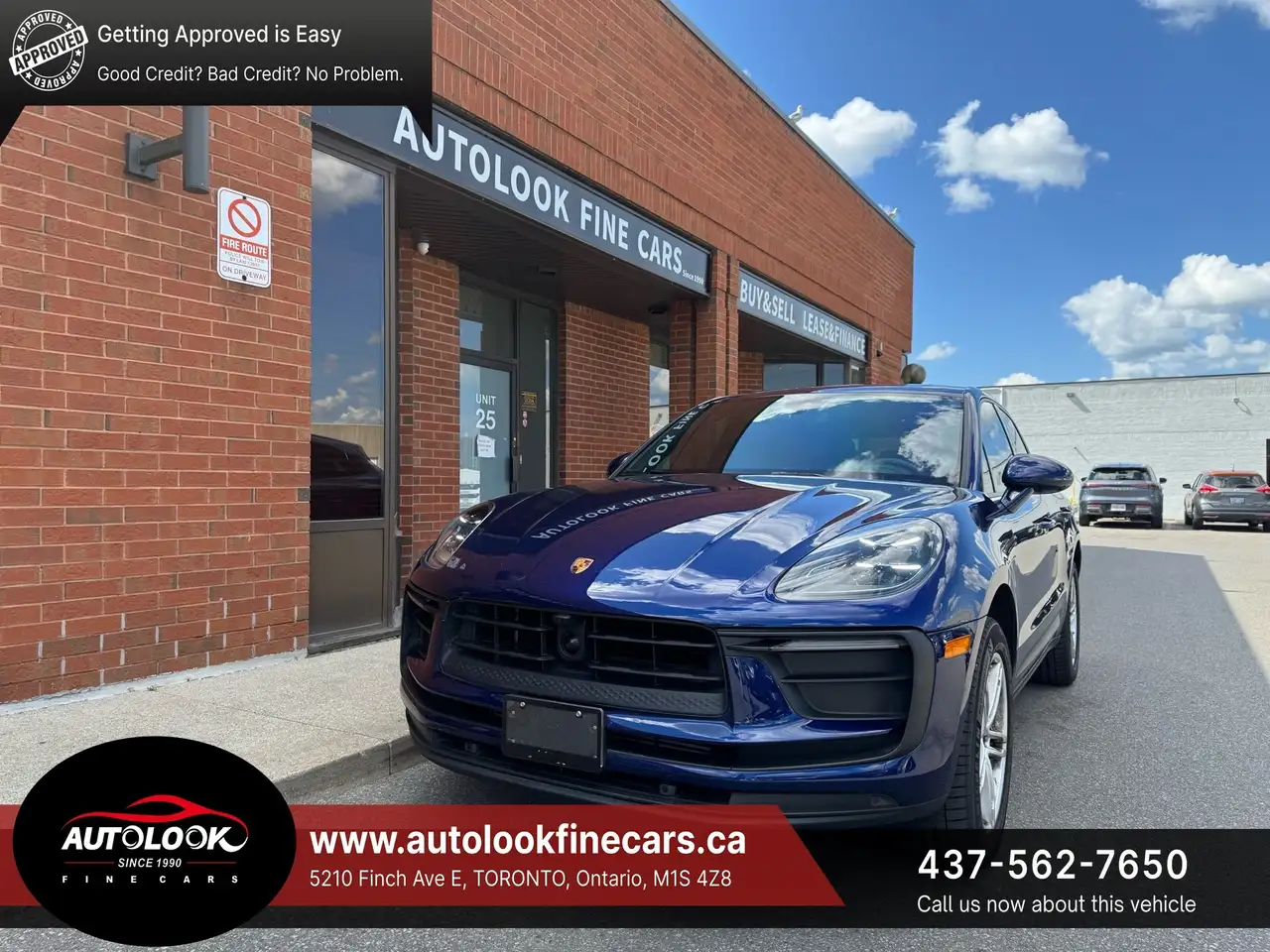 2025 Porsche Macan Base