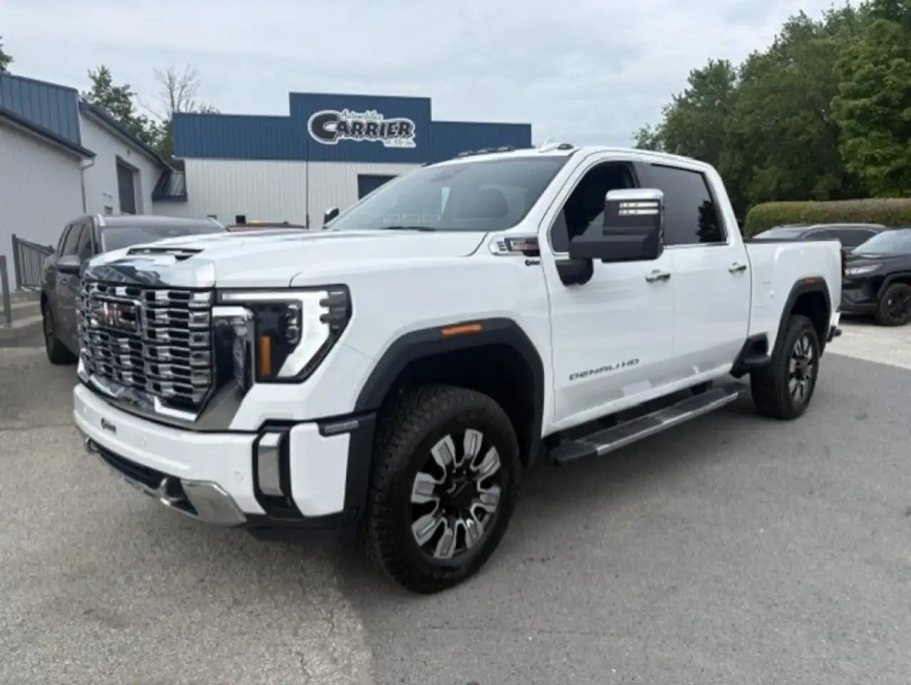 2024 GMC Sierra 2500HD Denali