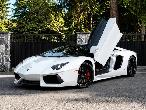 Lamborghini Aventador