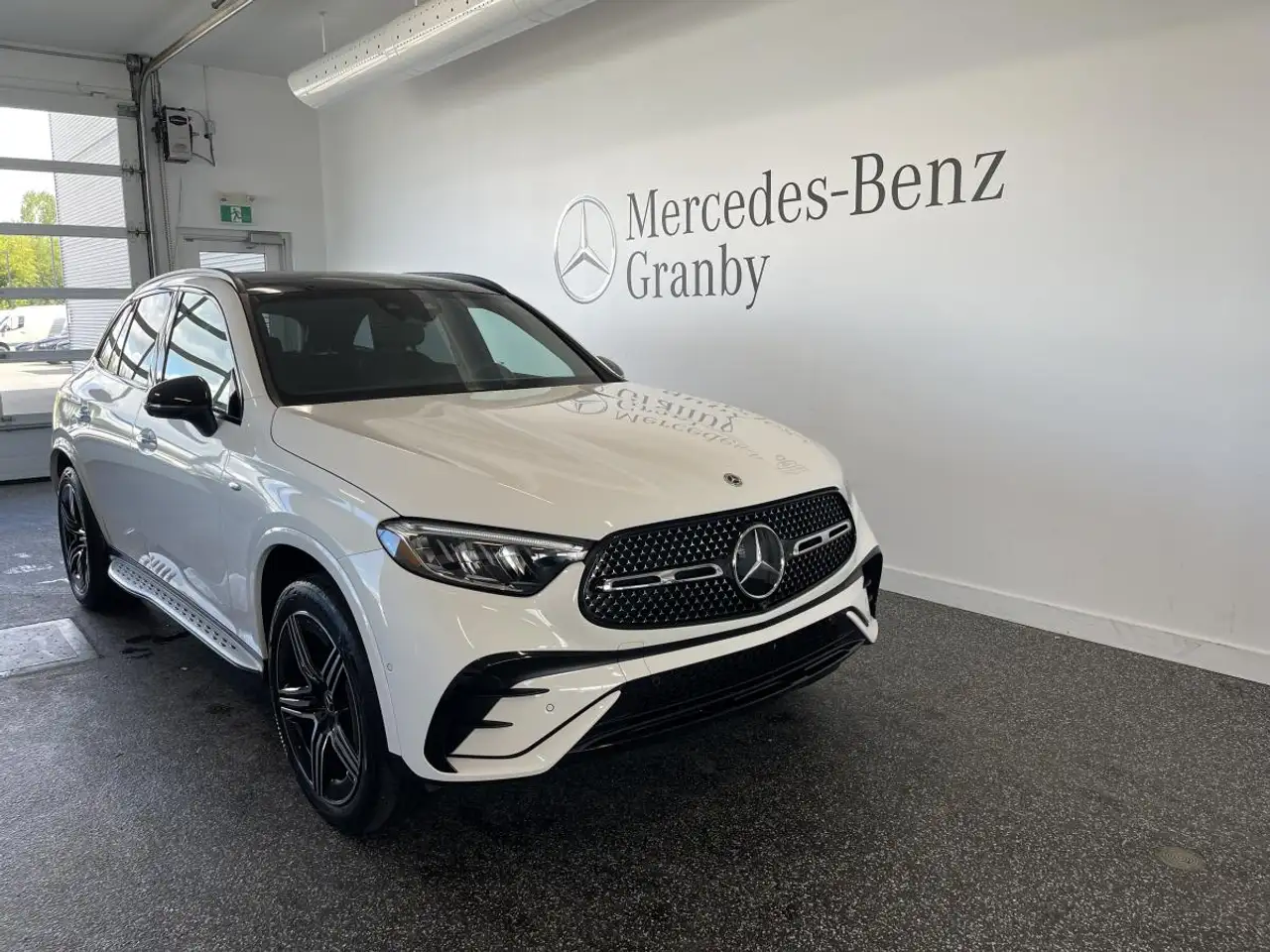 2025 Mercedes-Benz GLC 350e