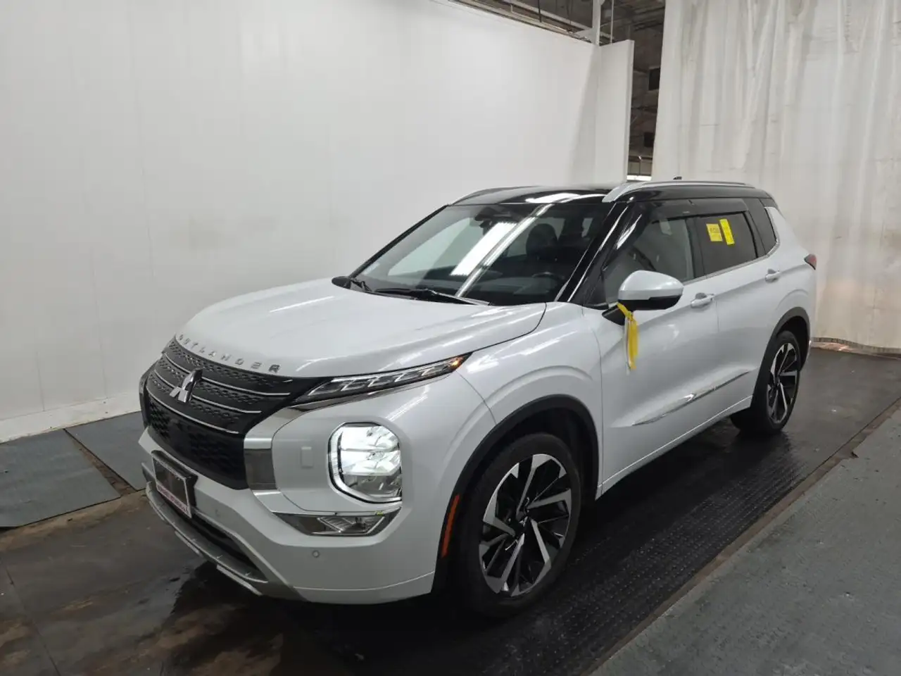 2024 Mitsubishi Outlander