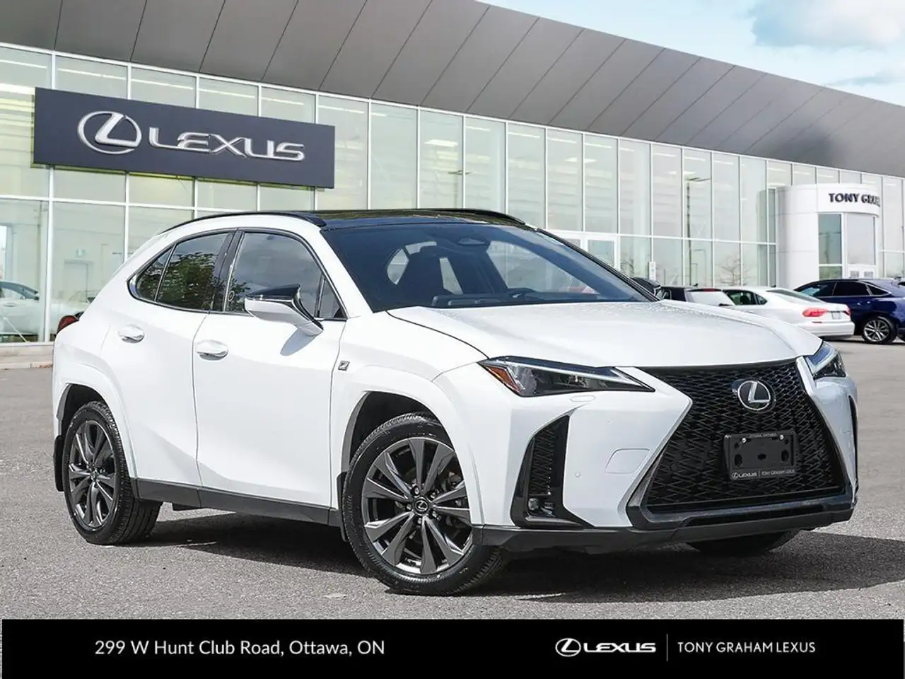 2025 Lexus UX 300h Premium