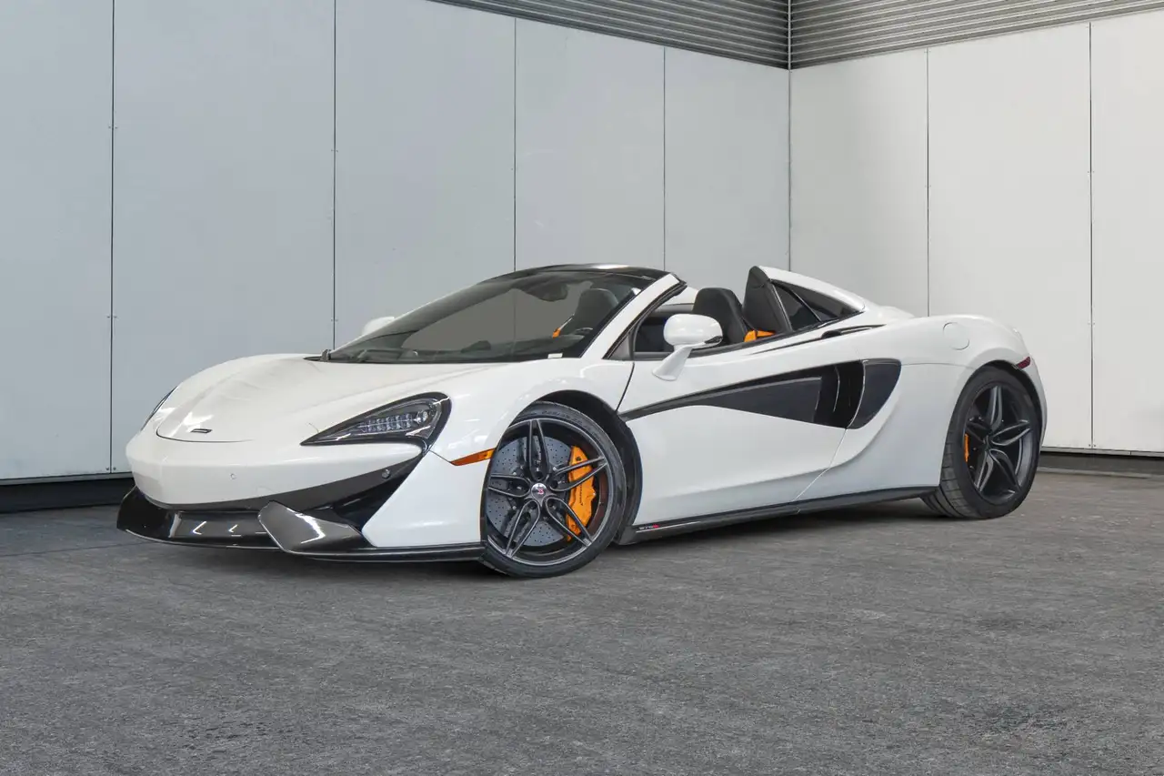 2018 McLaren 570