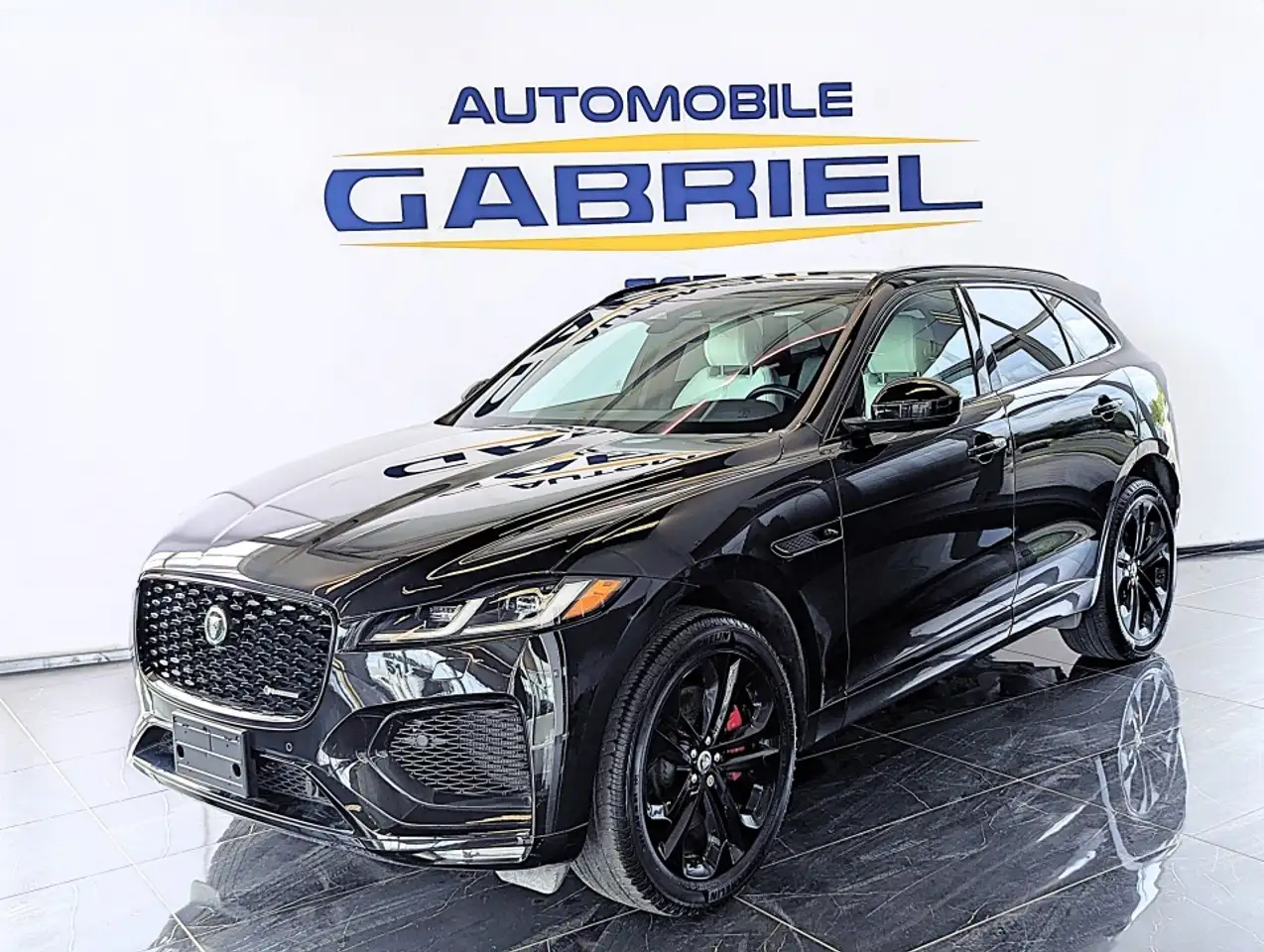 2024 Jaguar F-Pace R-Dynamic S P400