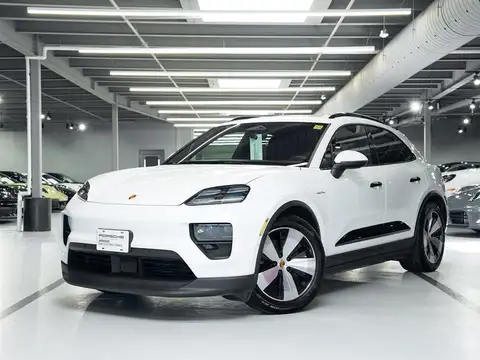 Porsche Macan Electric 4