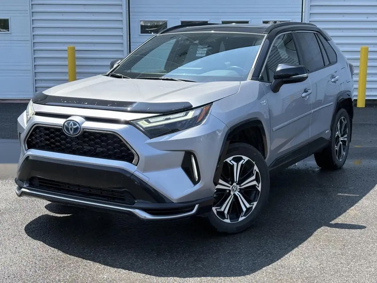 2023 Toyota RAV4 XSE