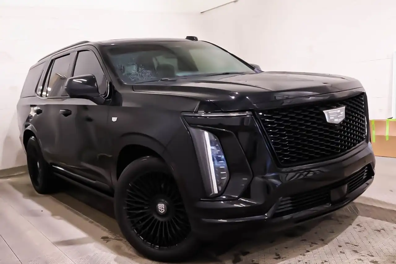 2025 Cadillac Escalade Sport