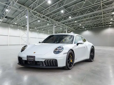Porsche 911 Carrera GTS
