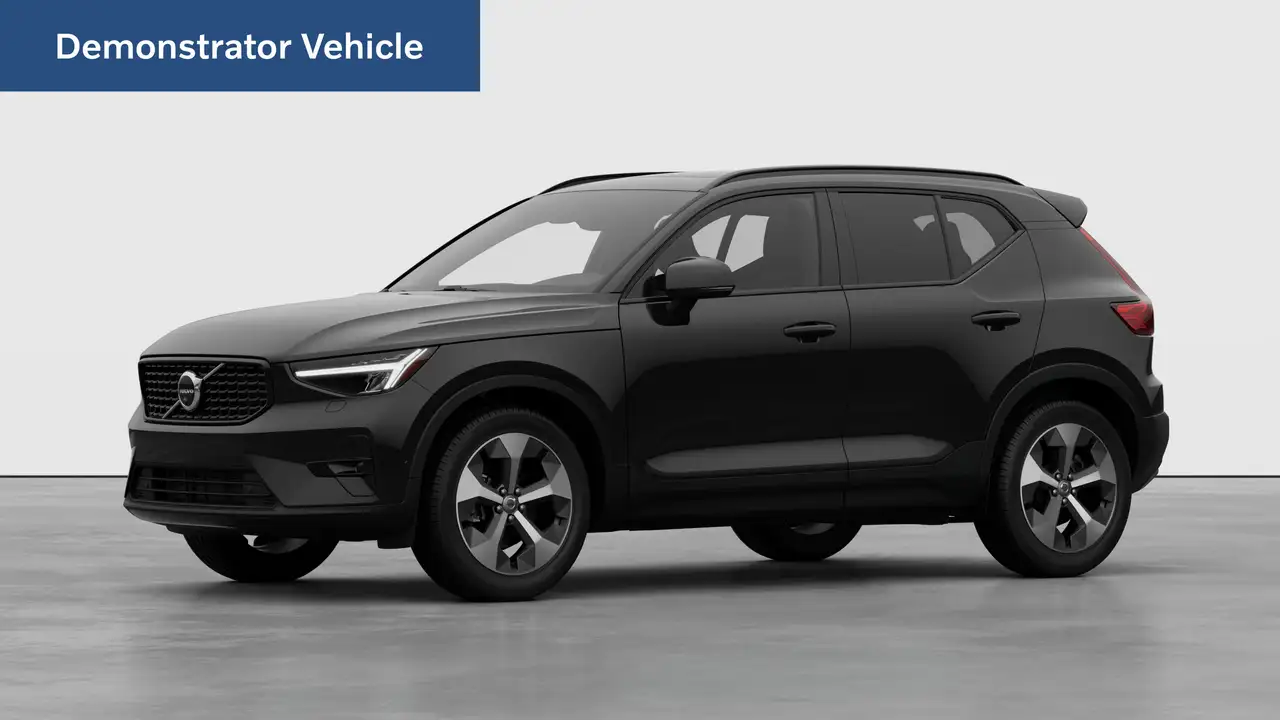 2026 Volvo XC40 Plus