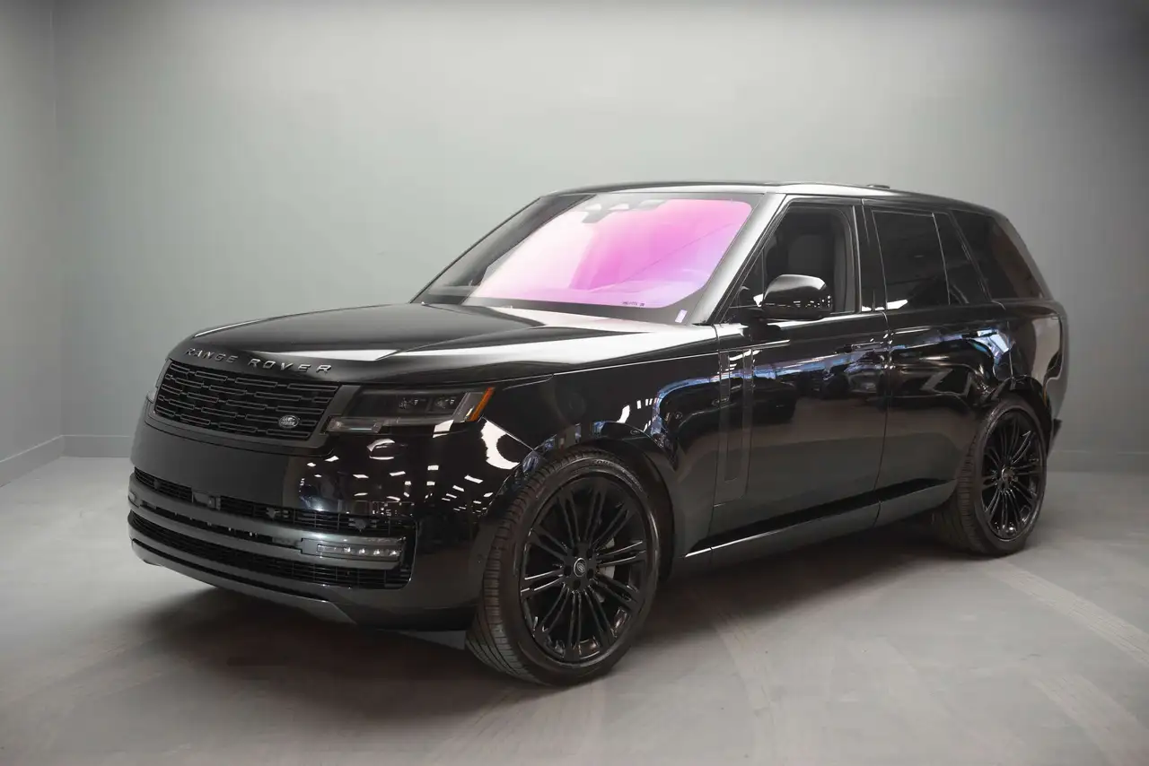 2023 Land Rover Range Rover SE P530