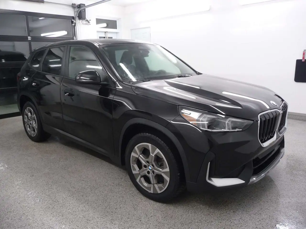 2023 BMW X1 28i