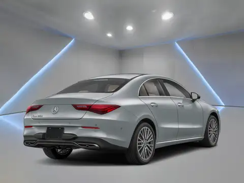 Mercedes-Benz CLA 250