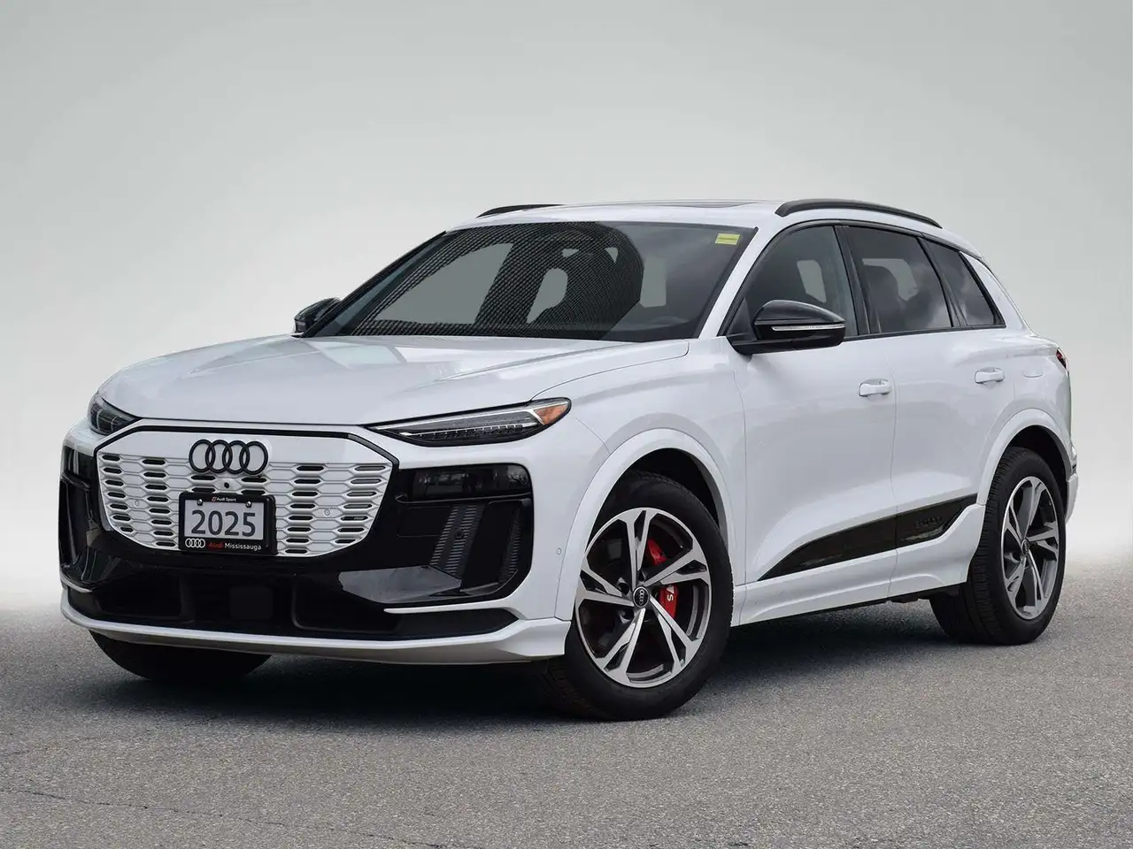 2025 Audi SQ6 e-tron