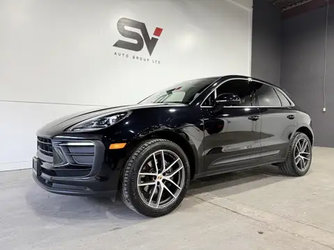 Porsche Macan Base
