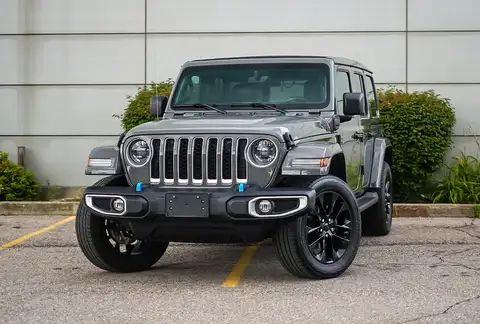 Jeep Wrangler Sahara