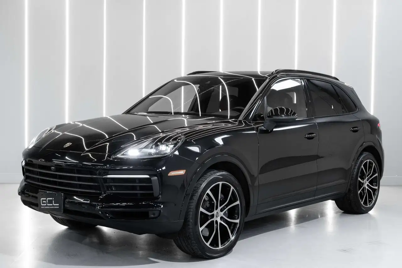 2023 Porsche Cayenne Platinum Edition