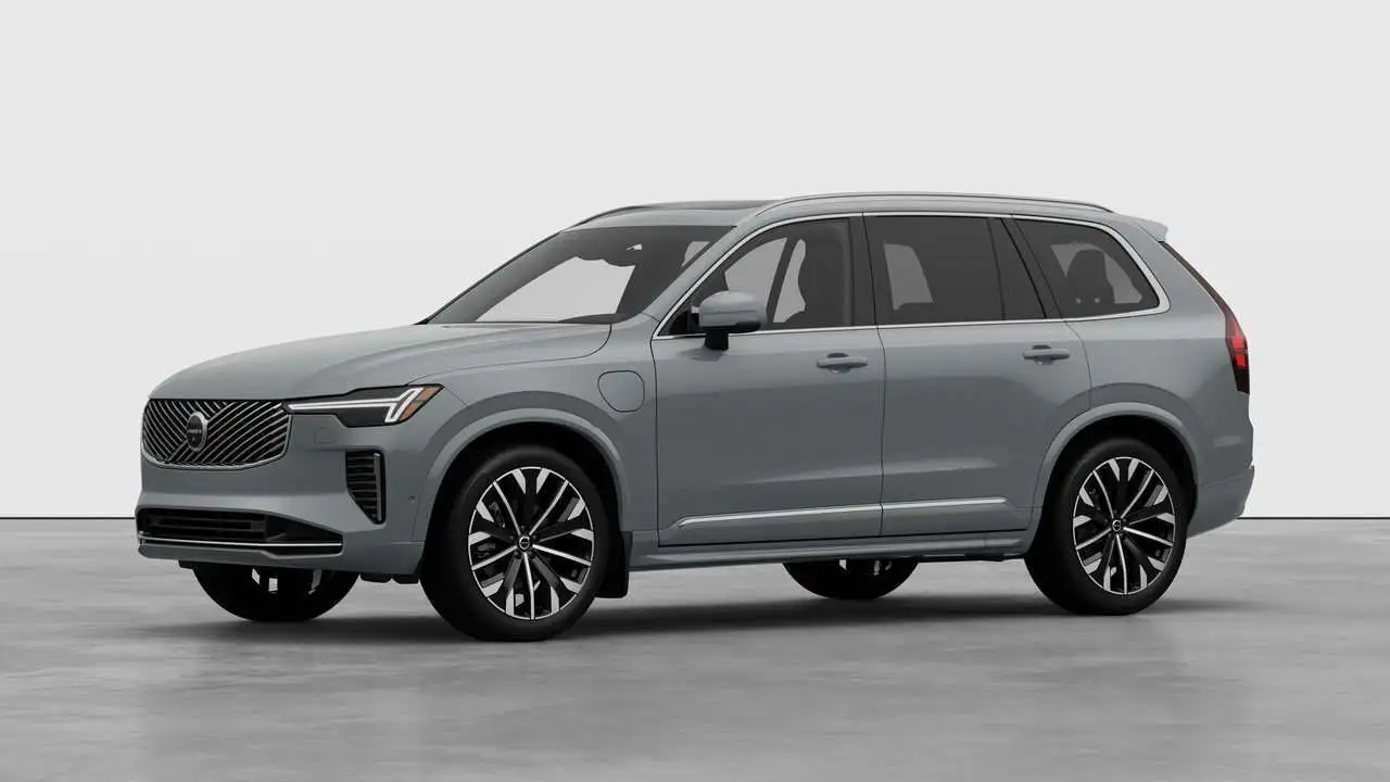 2026 Volvo XC90 Plus