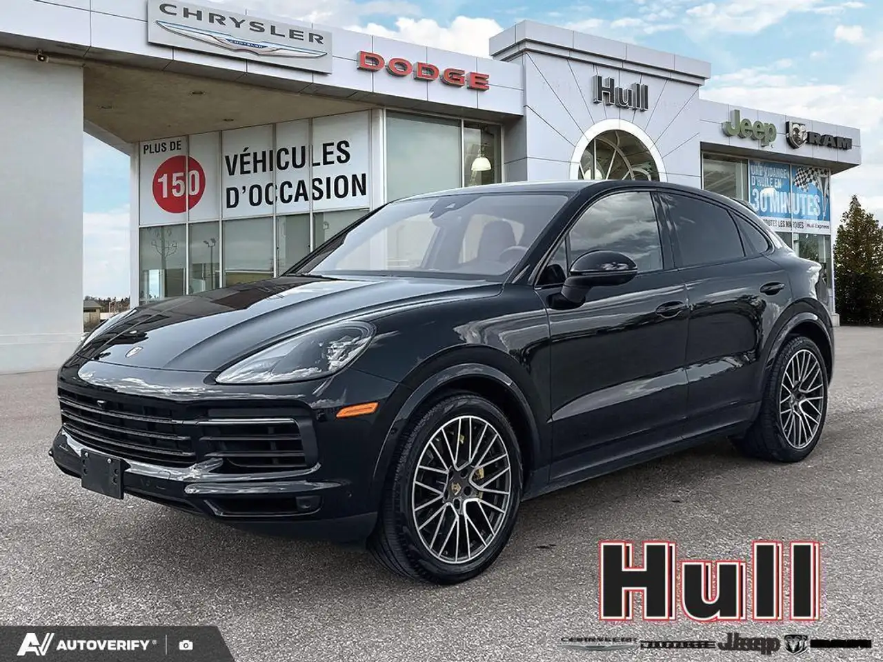 2023 Porsche Cayenne Platinum Edition