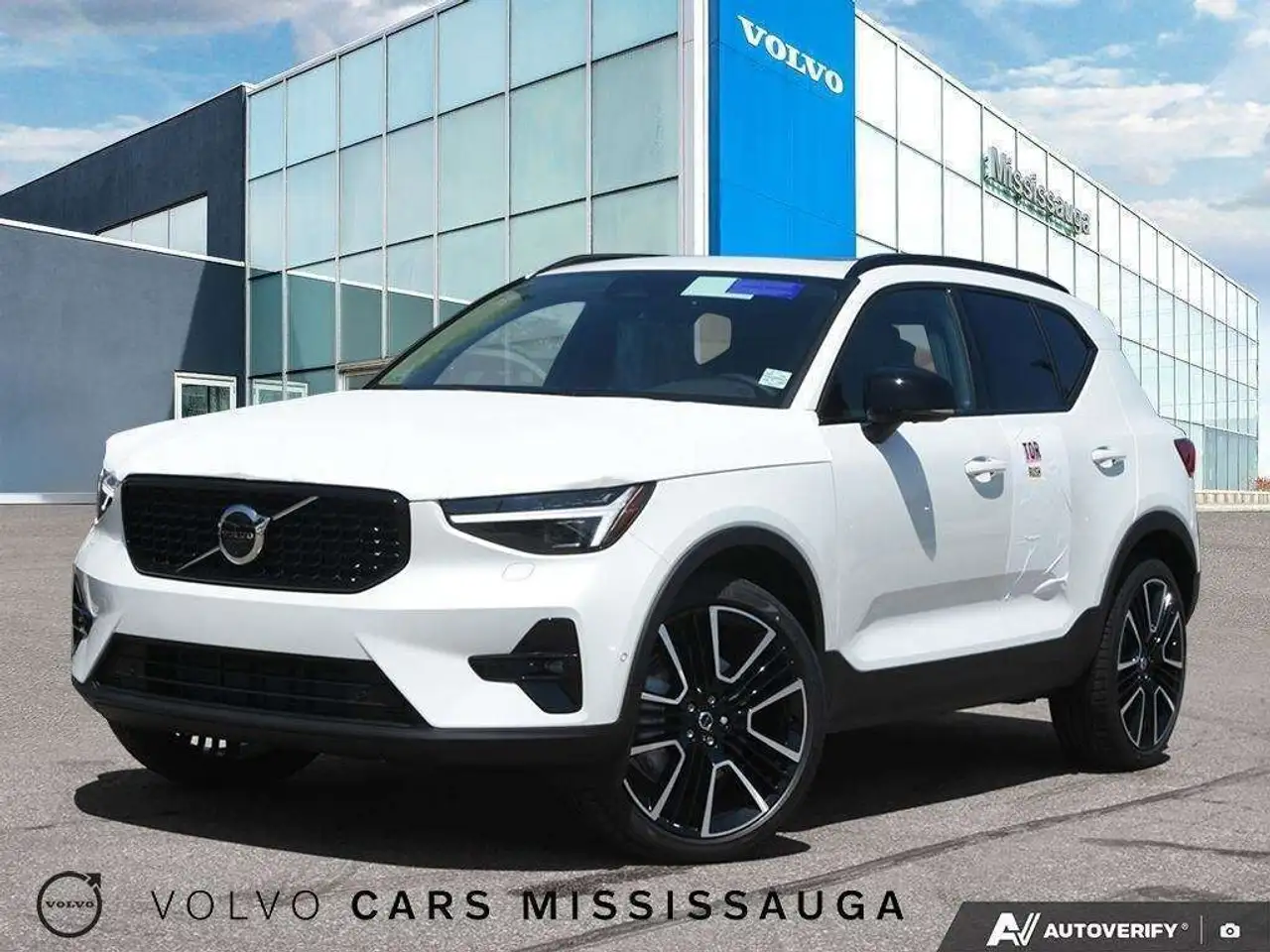 2026 Volvo XC40 Ultra