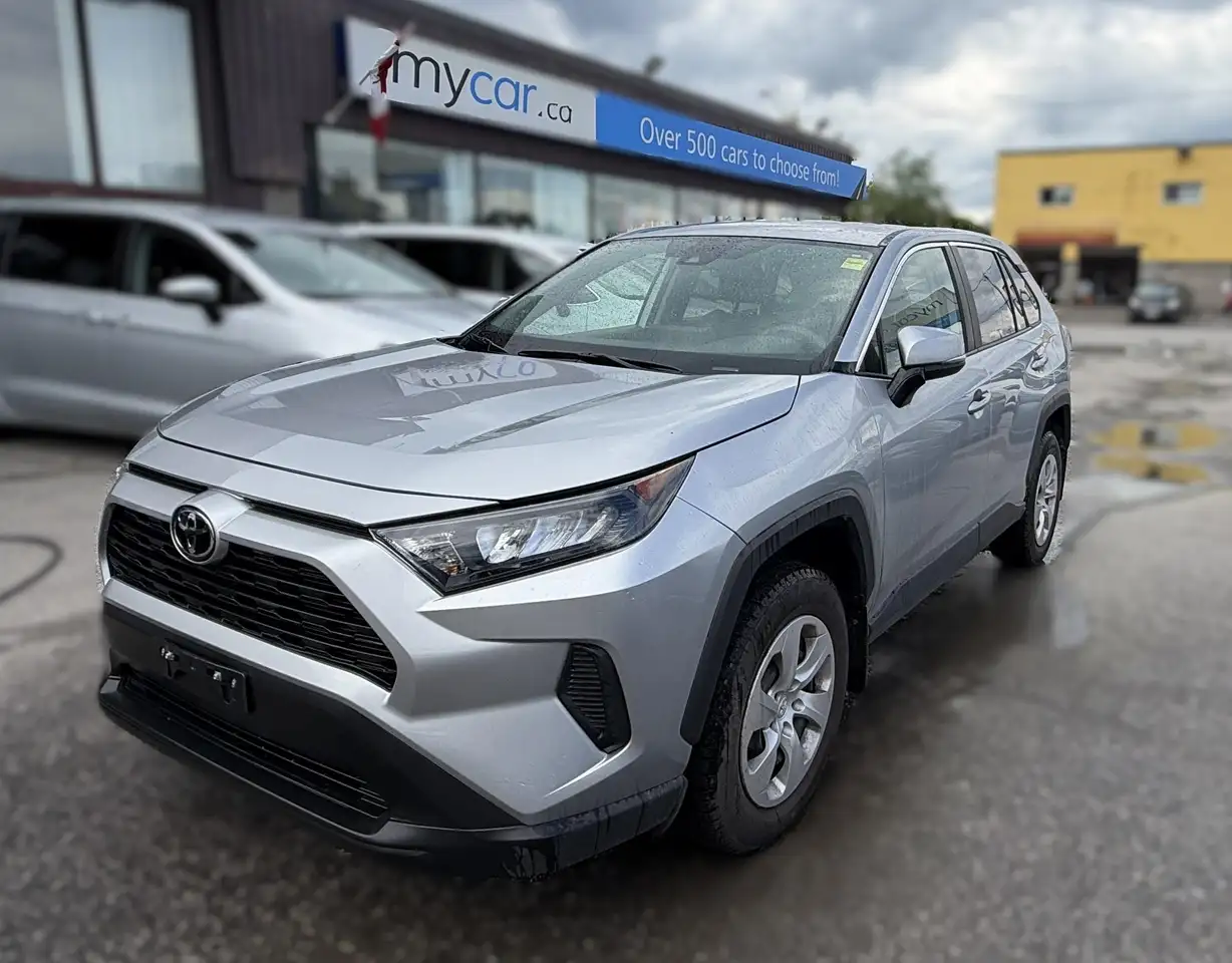 2025 Toyota RAV4 LE