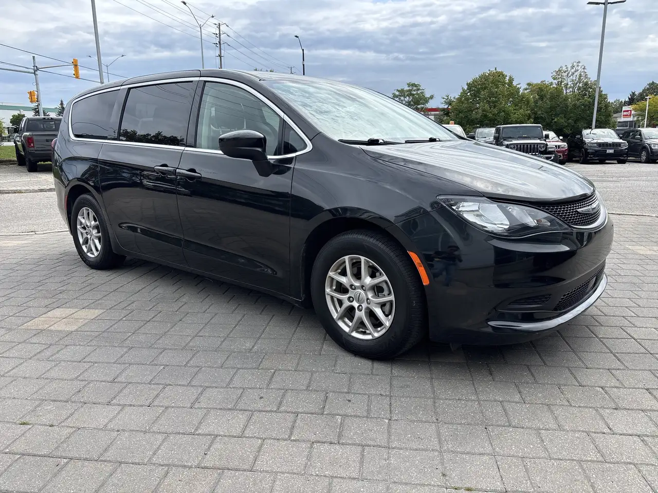 2023 Chrysler Grand Caravan