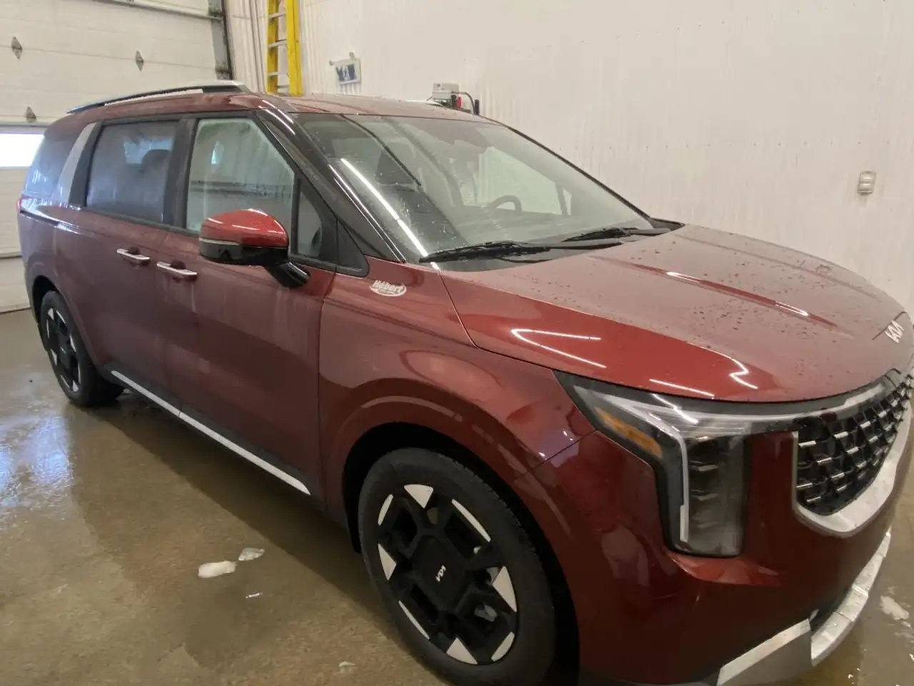 2025 Kia Carnival