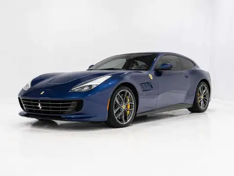 Ferrari GTC4 Lusso