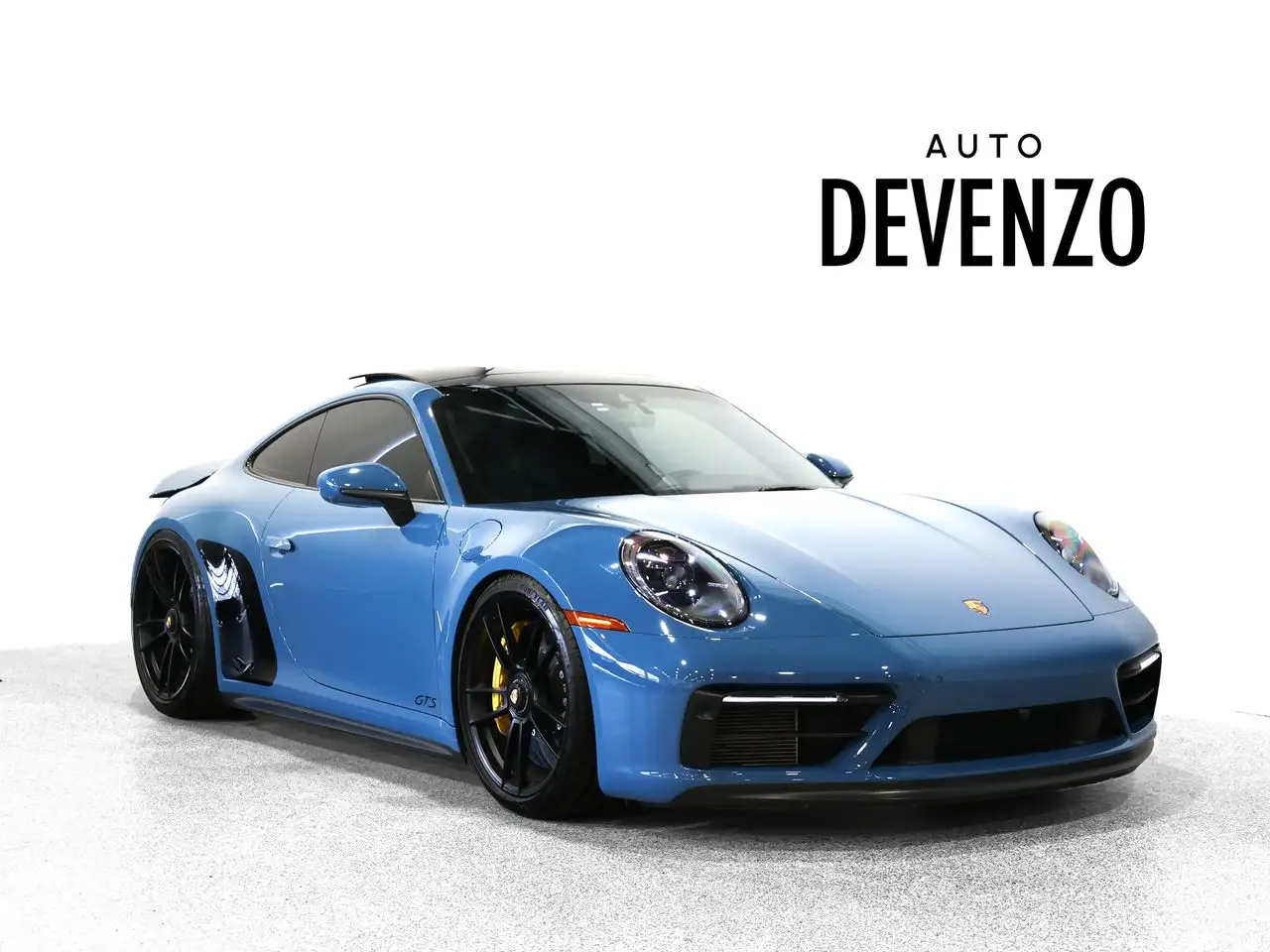 2022 Porsche 911 Carrera 4 GTS