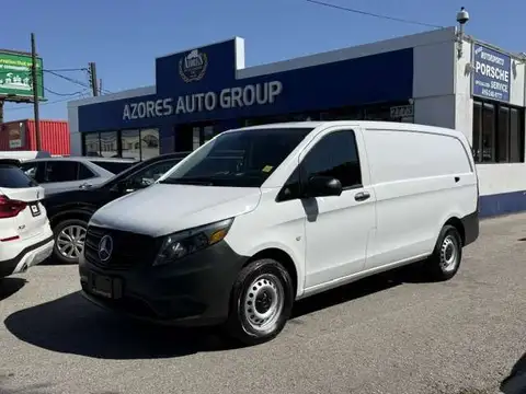 Mercedes-Benz Metris Cargo Van