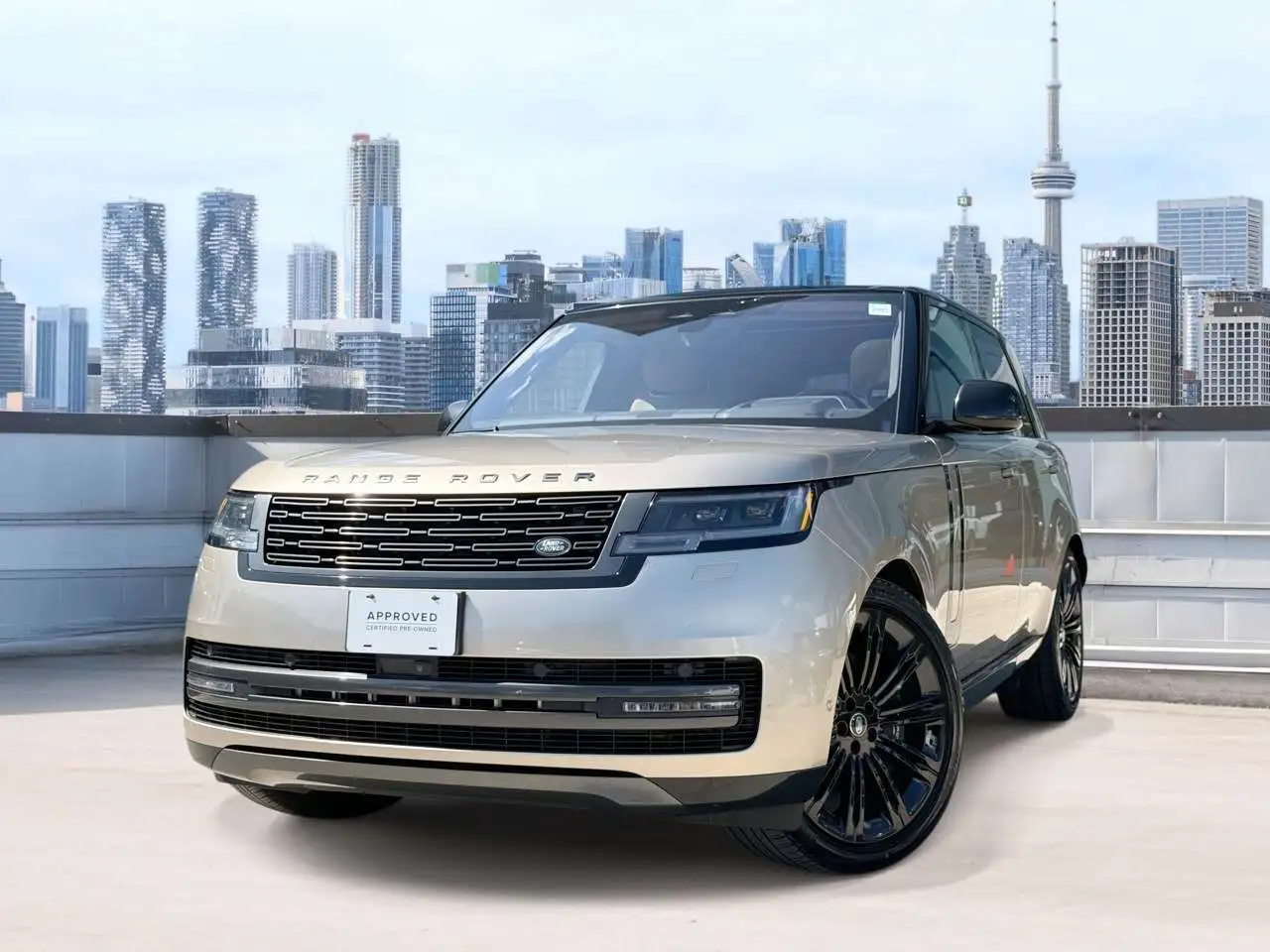 2023 Land Rover Range Rover SE P530