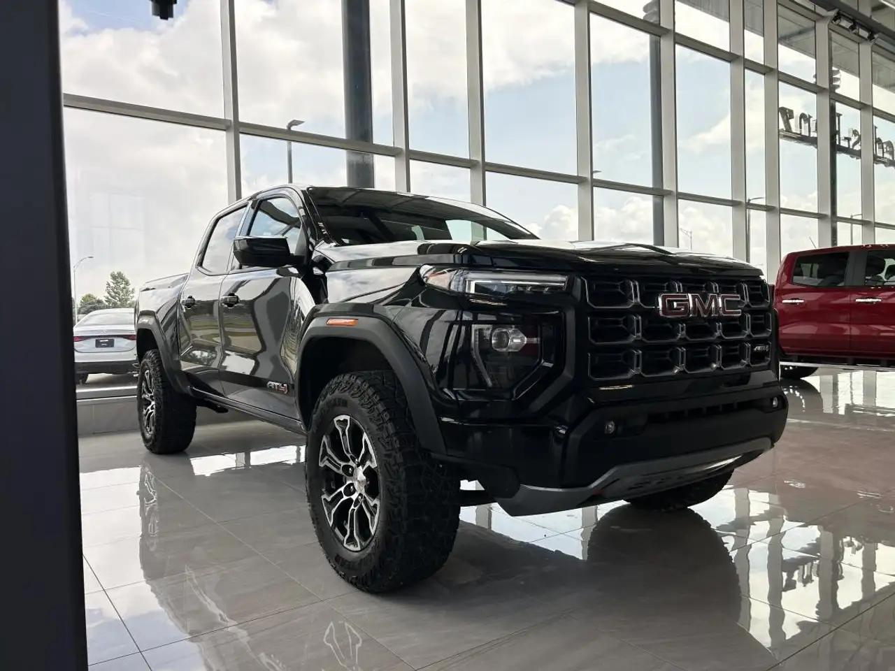 2024 GMC Canyon