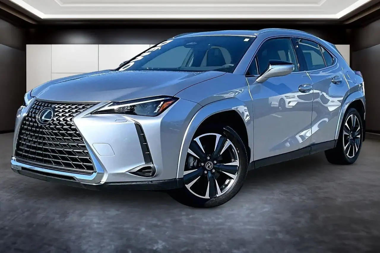 2026 Lexus UX 300h Premium