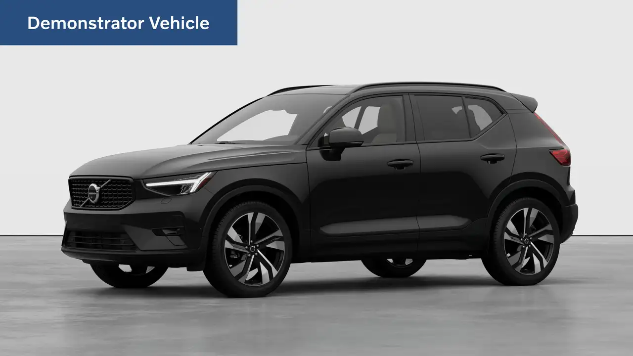 2026 Volvo XC40 Plus