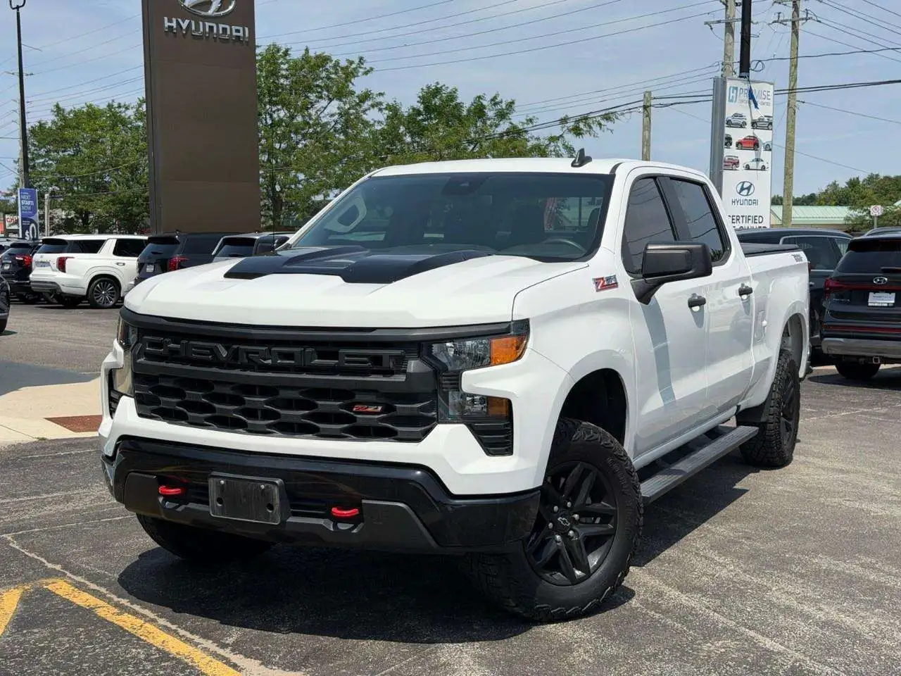 2024 Chevrolet Silverado 1500 Custom Trail Boss