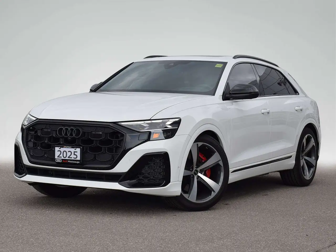 2025 Audi SQ8