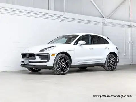 Porsche Macan Base