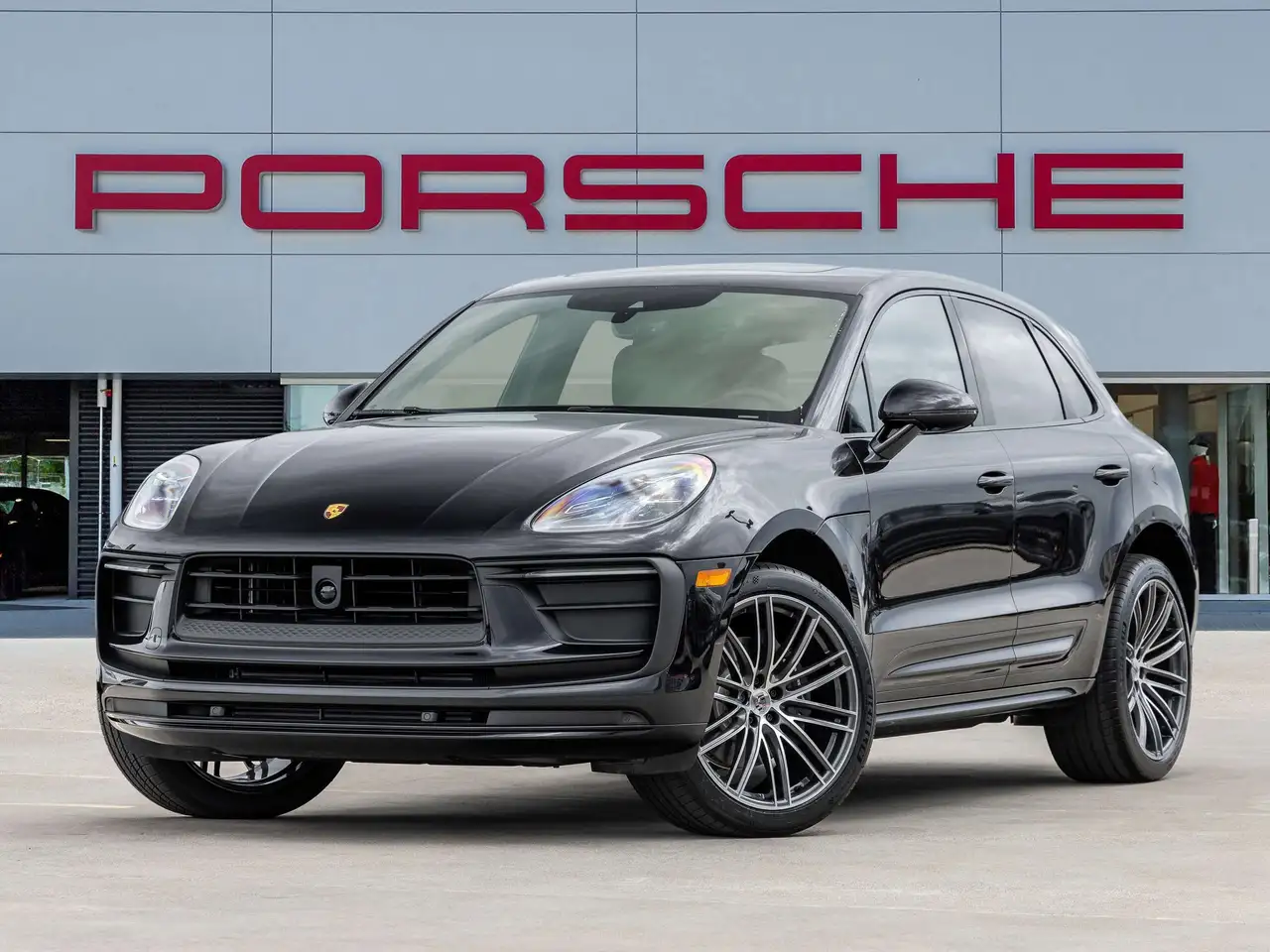2025 Porsche Macan