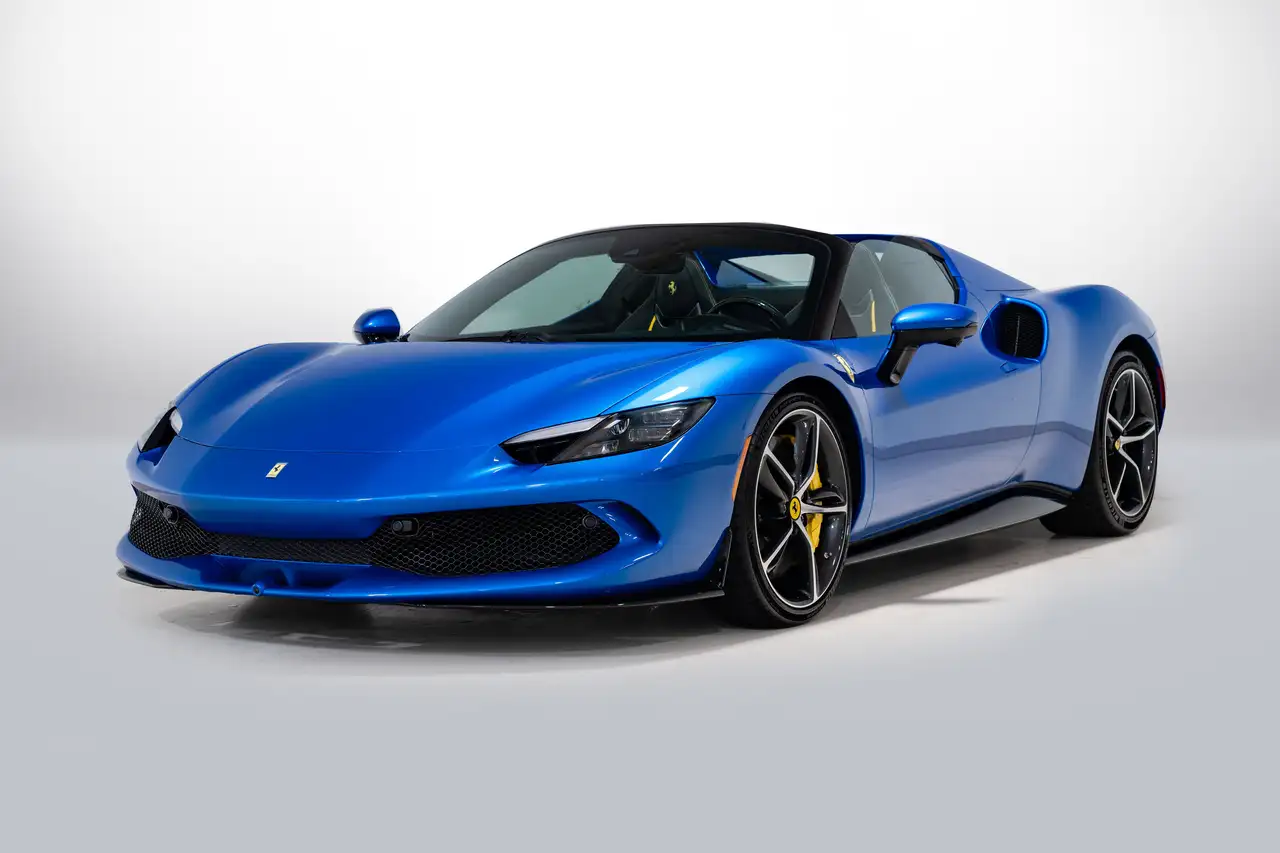 2025 Ferrari 296 GTS