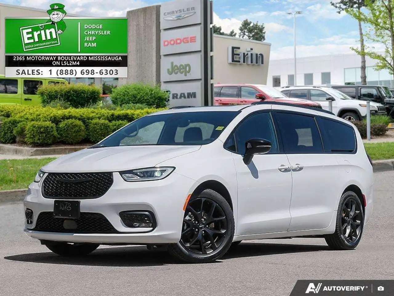 2024 Chrysler Pacifica