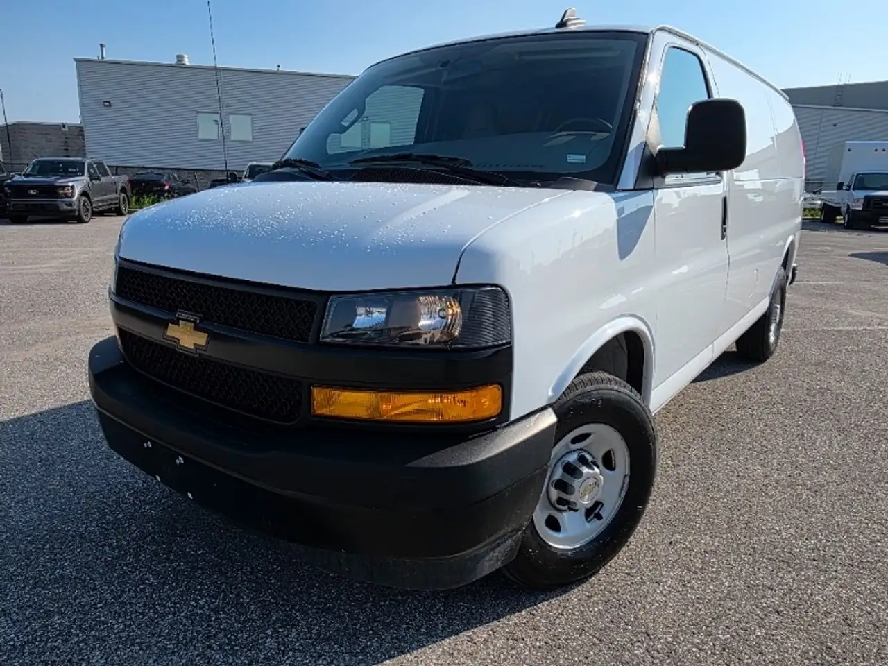 2024 Chevrolet Express 2500