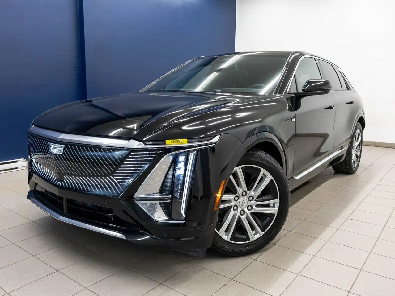 2024 Cadillac Lyriq Tech