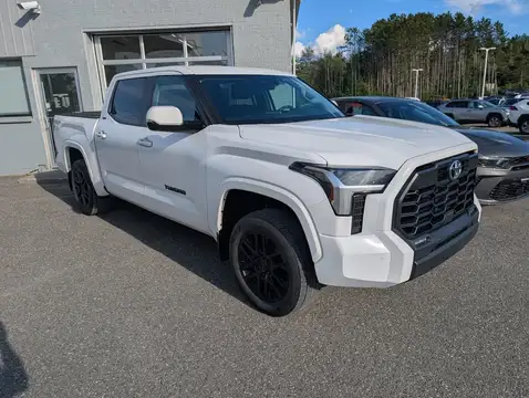 Toyota Tundra SR5