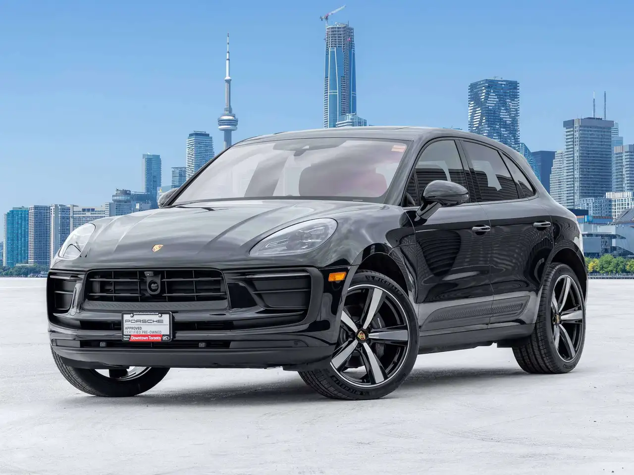 2023 Porsche Macan T