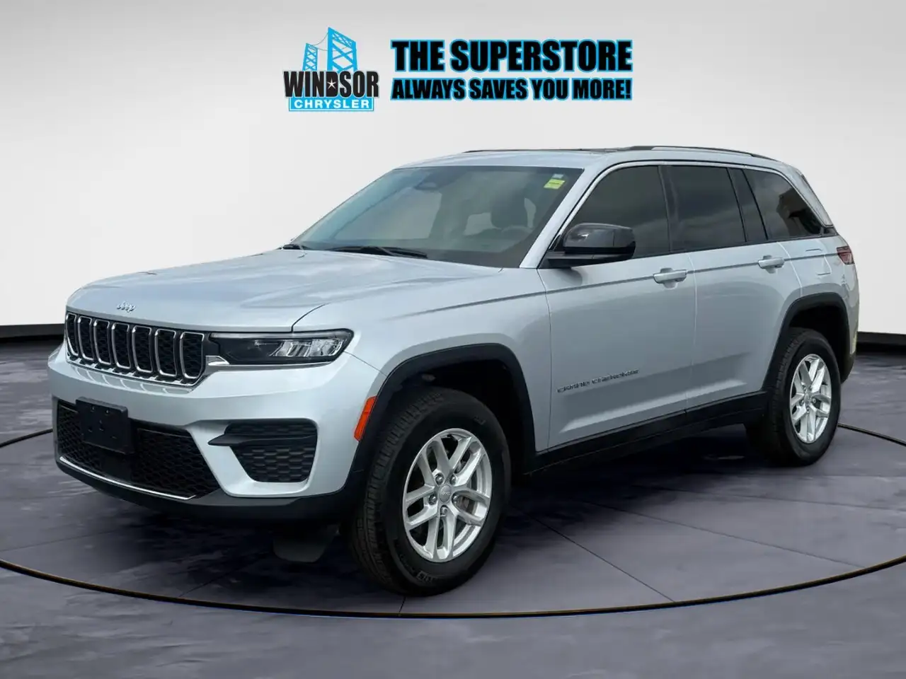 2024 Jeep Grand Cherokee Laredo