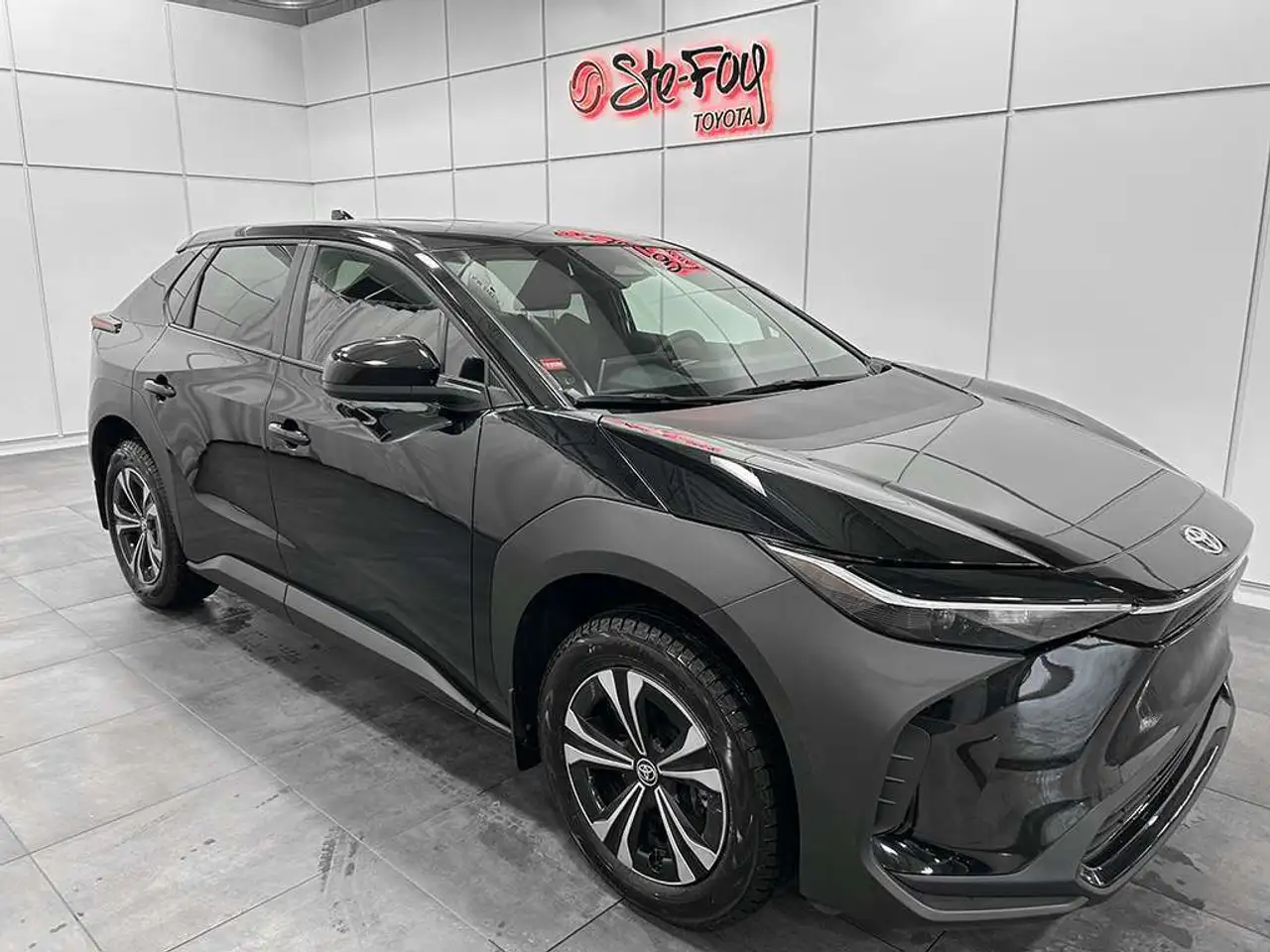 2025 Toyota bZ4X