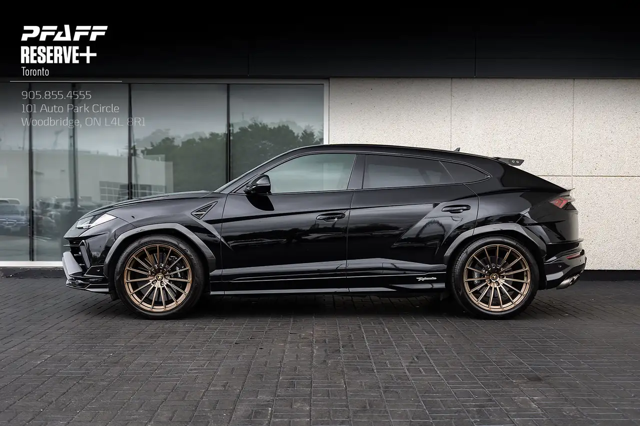 2023 Lamborghini Urus