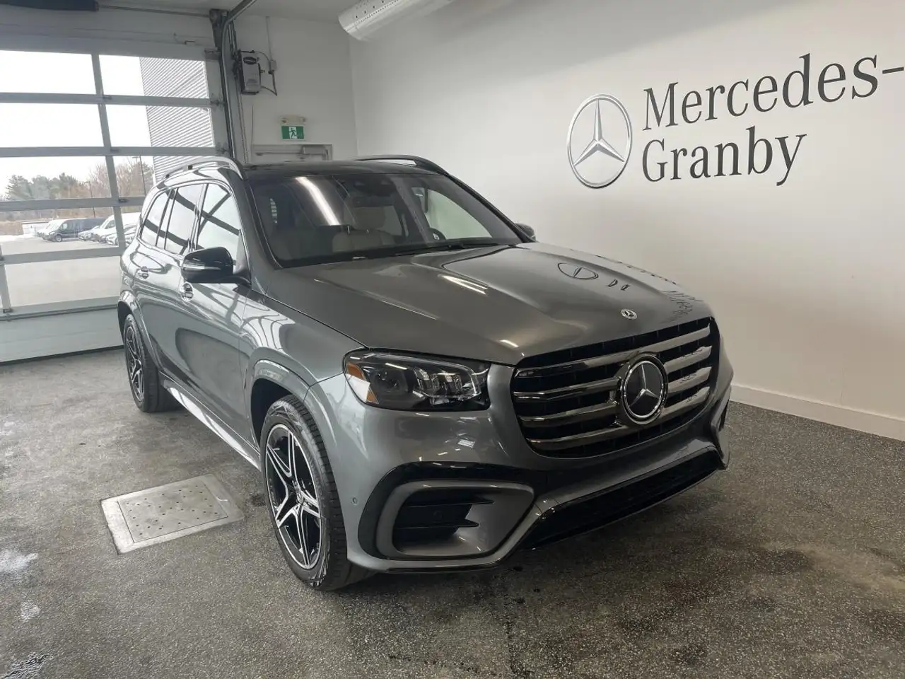 2025 Mercedes-Benz GLS 450
