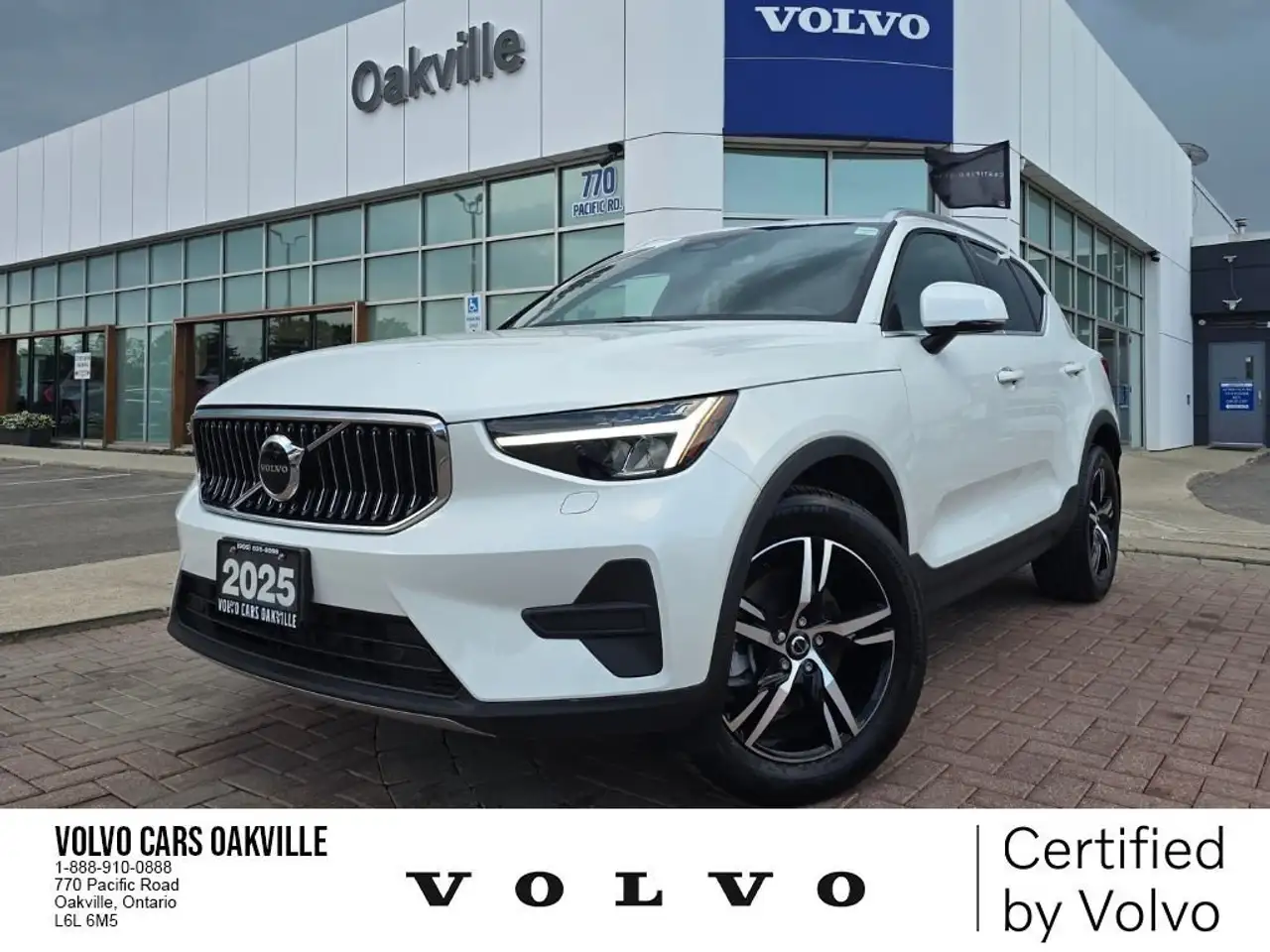 2025 Volvo XC40